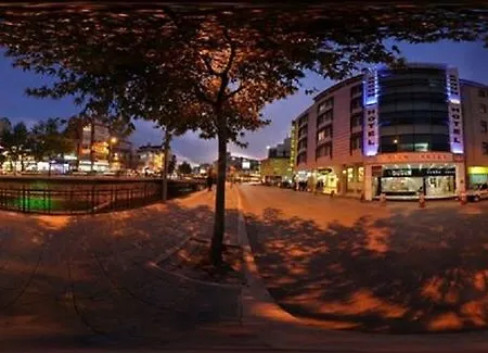Hotell Ergun 2*
